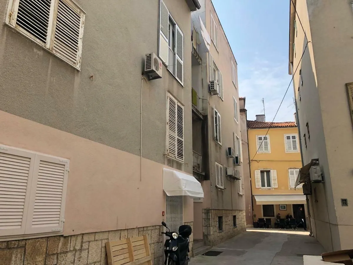 Apartment Elanda Downtown Zadar 0*,  Kroatien